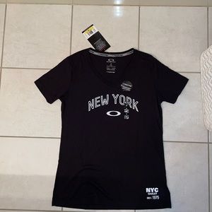 Oakley Tee Shirt